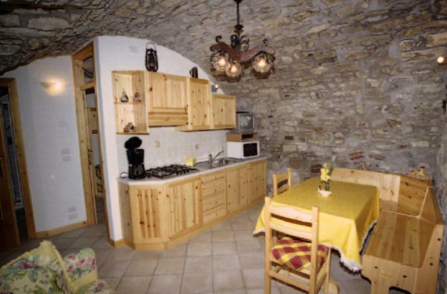 Appartamenti Serena - La Grotta Gargnano Exterior foto