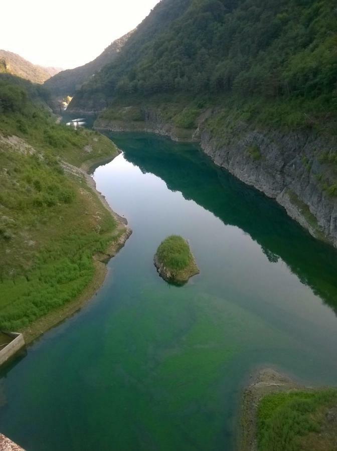 Appartamenti Serena - La Grotta Gargnano Exterior foto